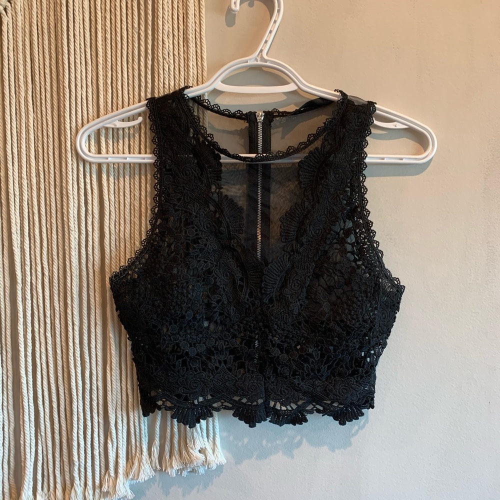Crop tank - Picture 2 of 5